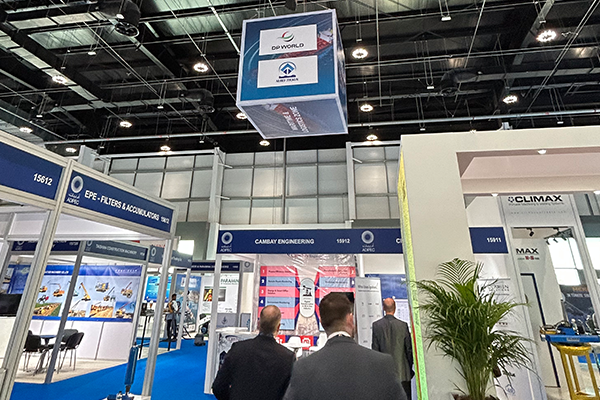 Marina Hall Aisle Cubes